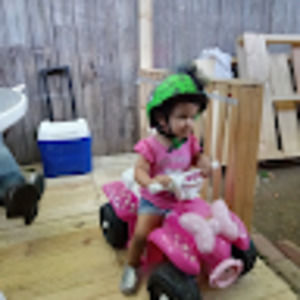 Meet your Posher, Janet